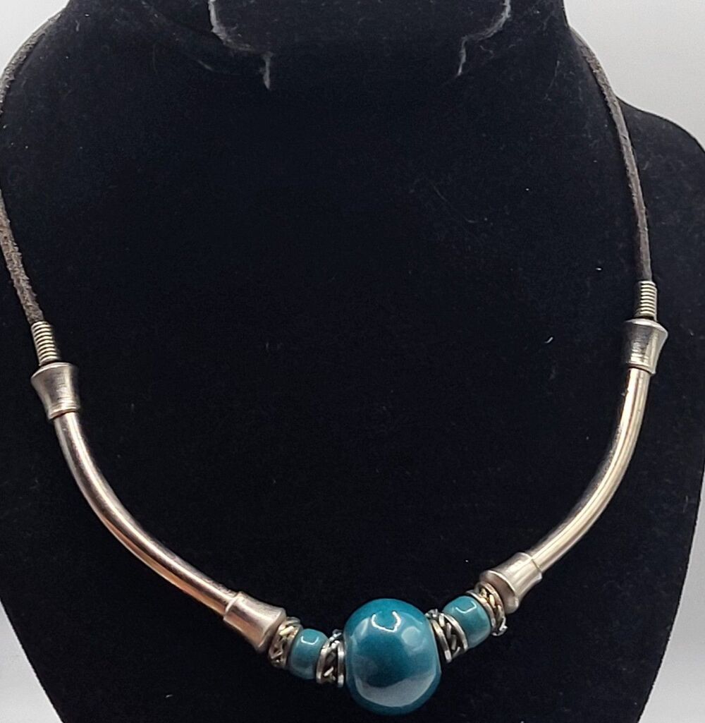 Retro Boho Teal Glazed Bead Collar Choker Necklace Silver Tone Bar Cord Western